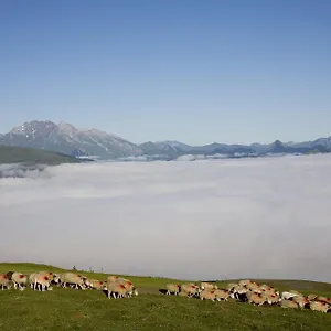 Hotel Le Viscos, Saint-Savin (Hautes-Pyrenees)